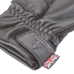 Guantes de cuero negro con protección integrada